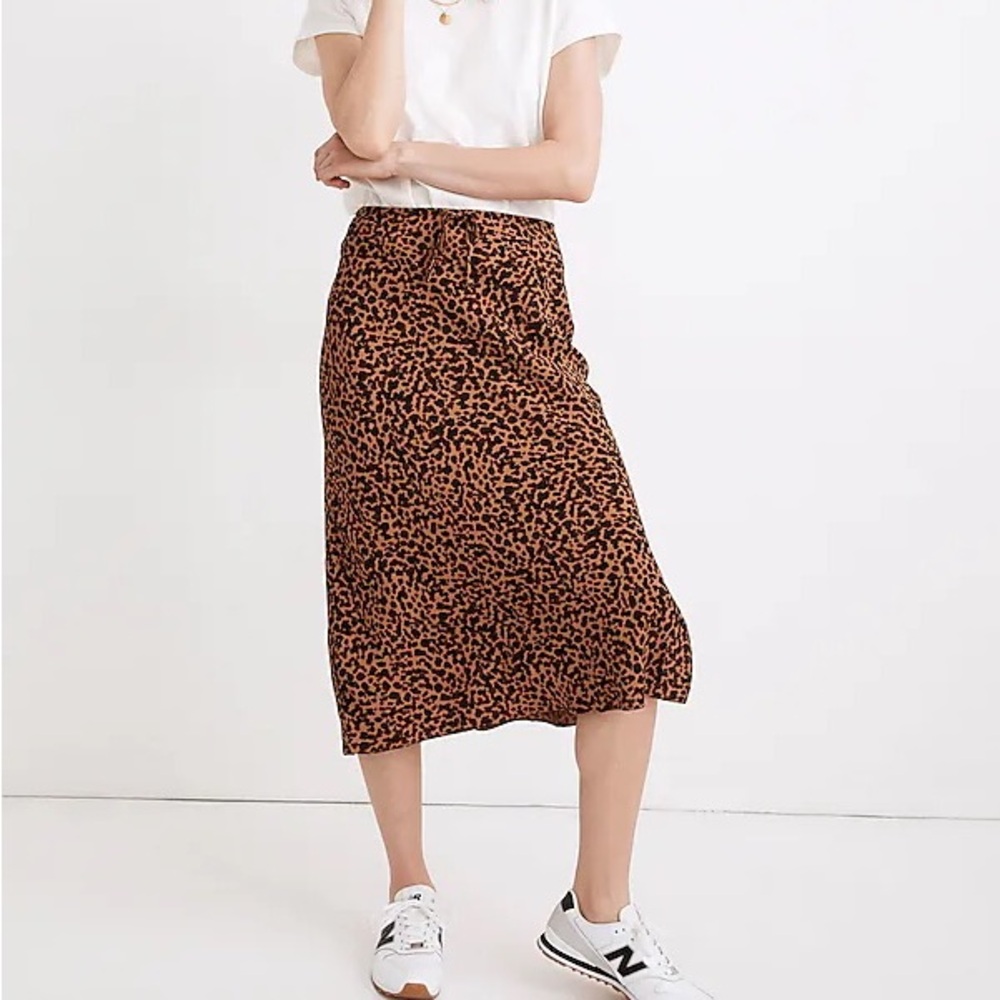 Madewell Midi slip skirt in leopard